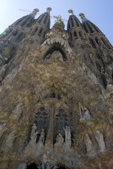 Famille sacrée vue en contre plongée