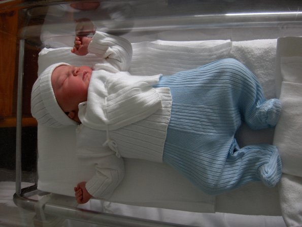 Blanche dort dans sa chambre